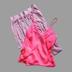 Love By‎ Gap Pink Lace Trim Camisole And Pajama Set